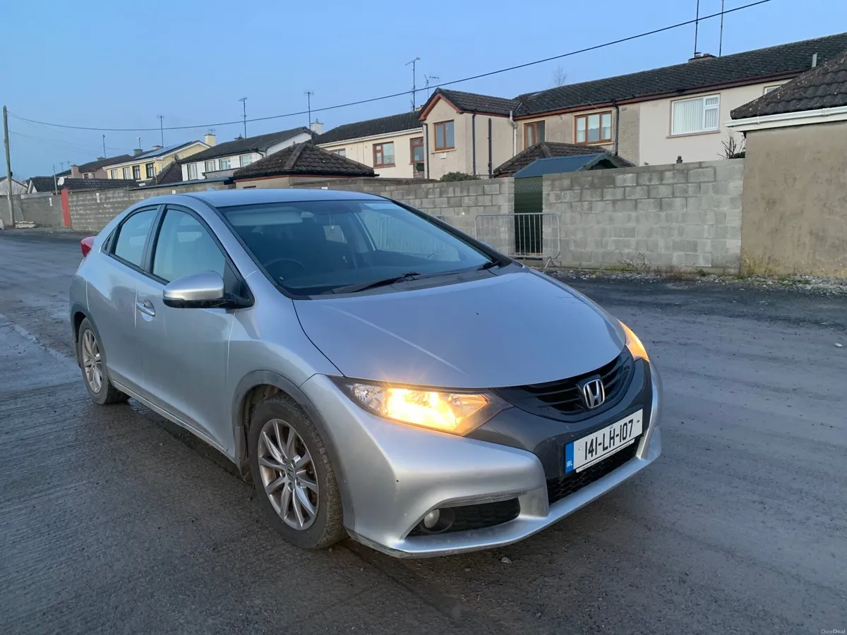 Honda Civic 2014 - Image 3