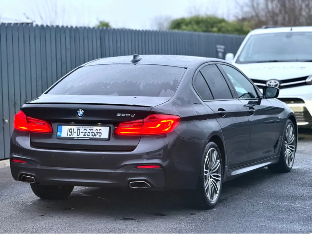 BMW 5-Series 2019 BMW 5 SERIES M SPORT - Image 3