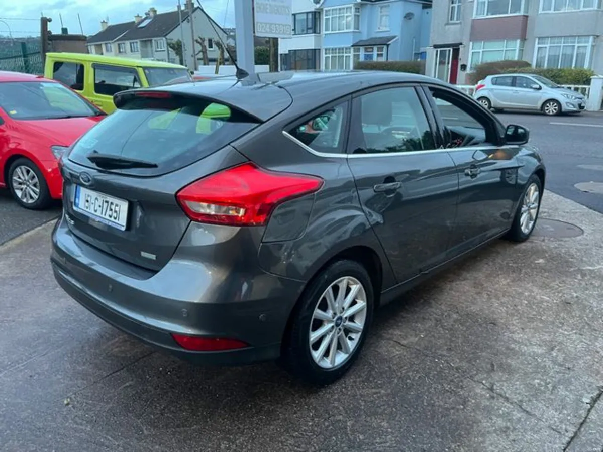 Ford Focus 1.0 Titanium Ecoboost 125PS 5DR - Image 3
