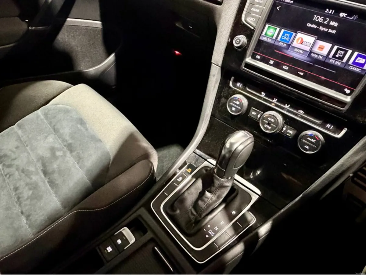 Volkswagen Golf 132 1.4 Highline - Image 4