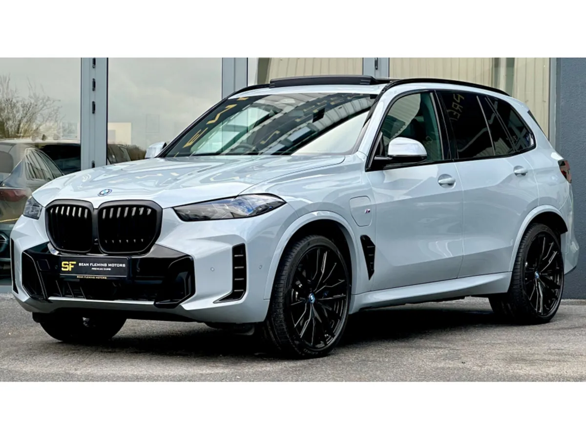 BMW X5 ++TECH PACK++ XDRIVE50E M SPORT AUTO - Image 3