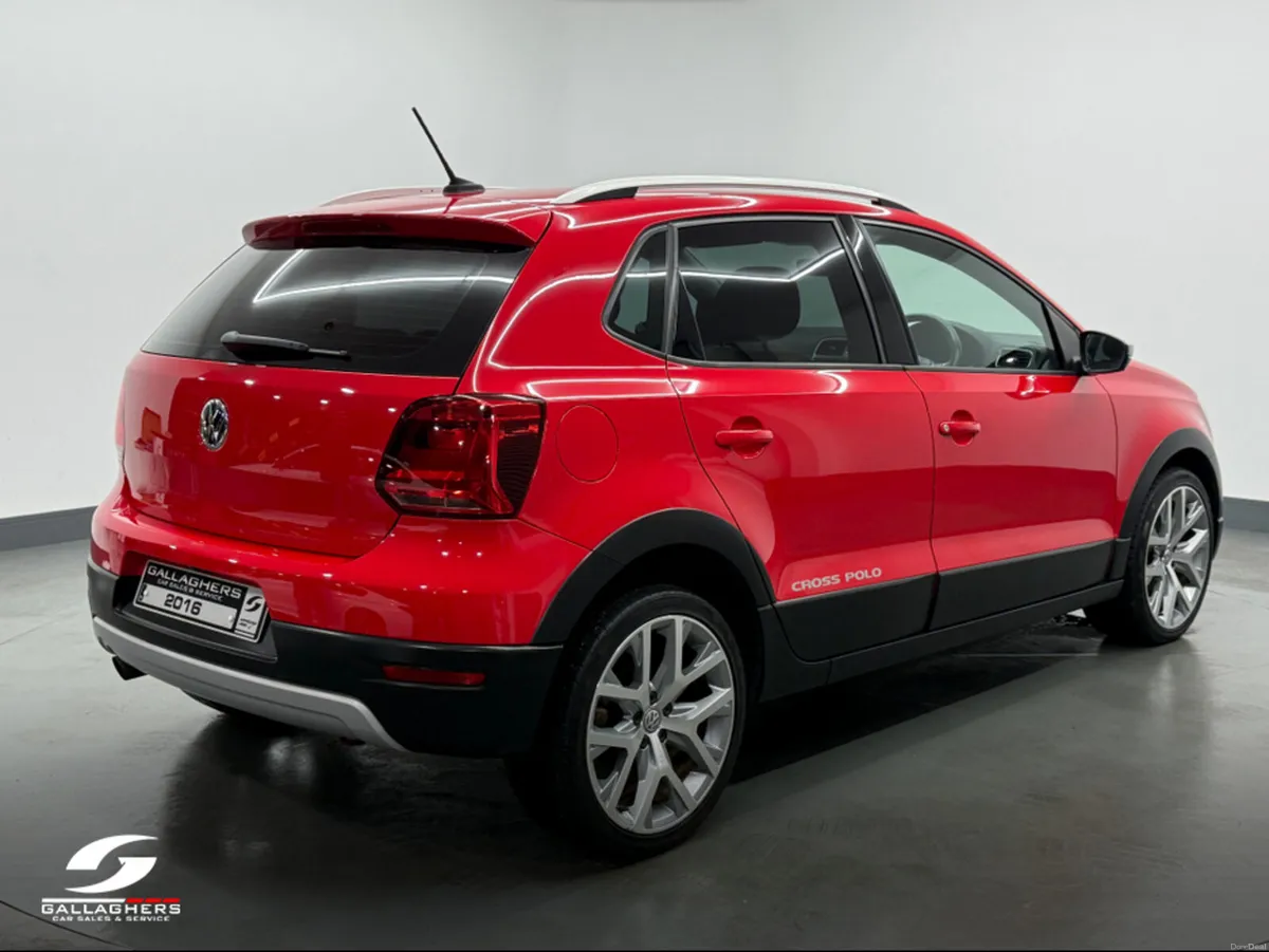 Volkswagen Polo (162) POLO CROSS 1.2 PETROL AUTOMA - Image 4