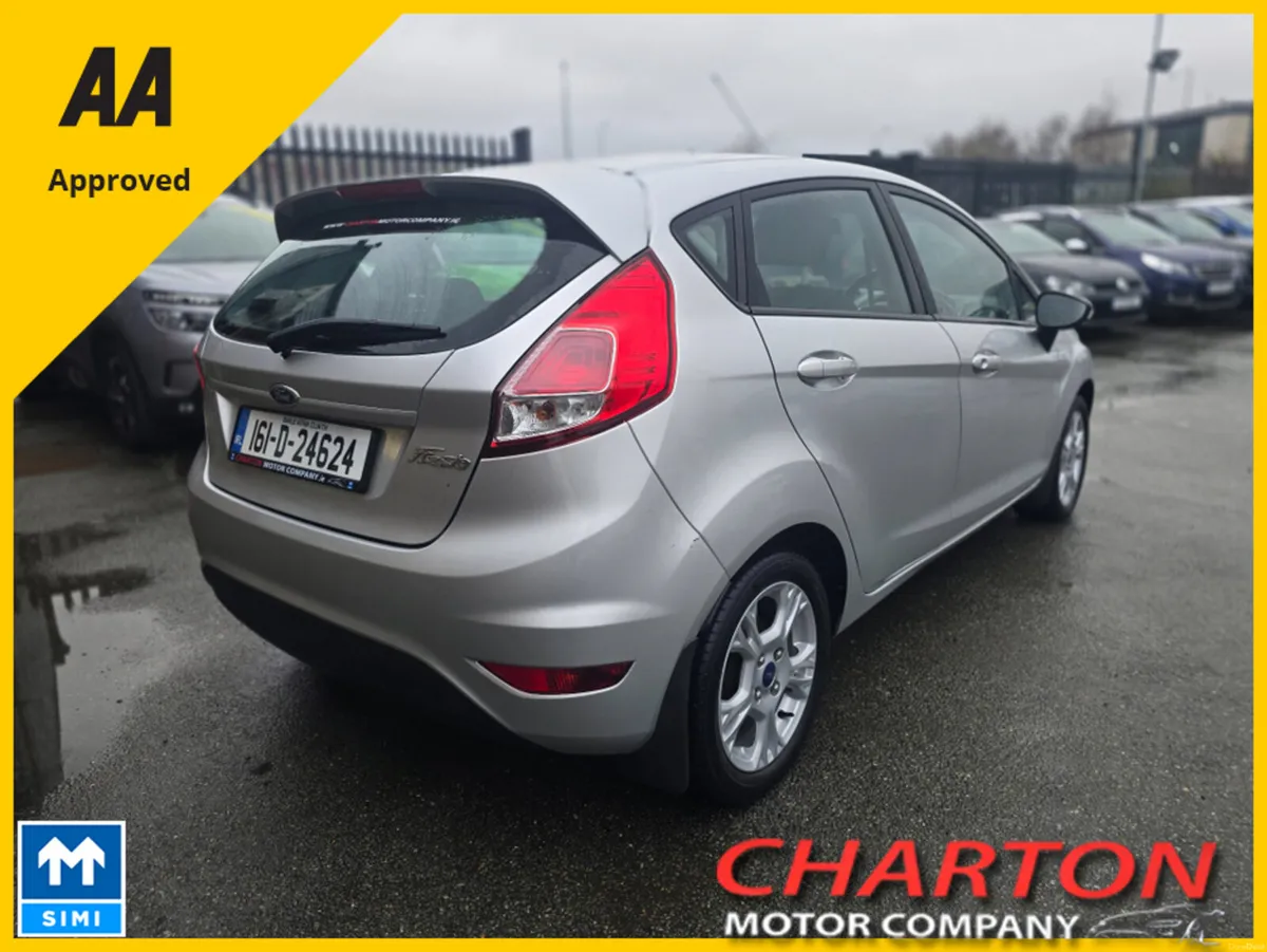 Ford Fiesta ZETEC 1.25 60PS M5 5DR MCA 4DR - Image 3