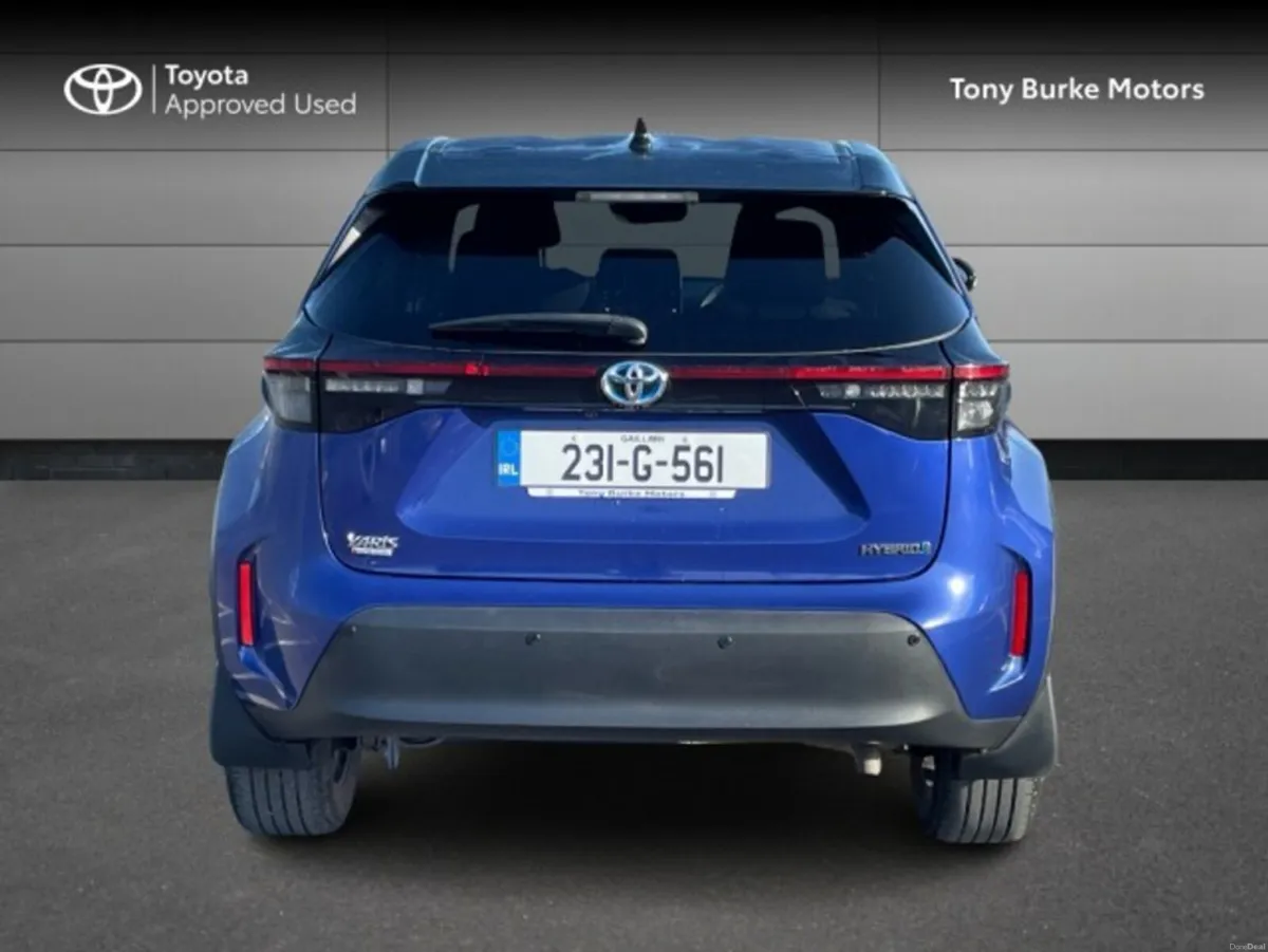 Toyota Yaris Cross LunaSport - BiTone - 1.5 Hybrid - Image 6