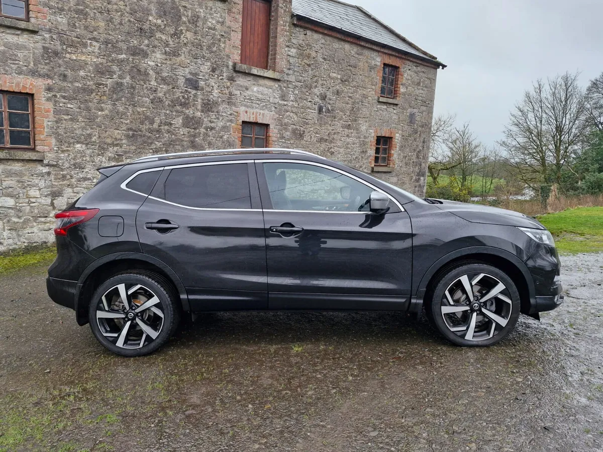 Nissan Qashqai 2018 ( NCT and TAX ) !!! - Image 3