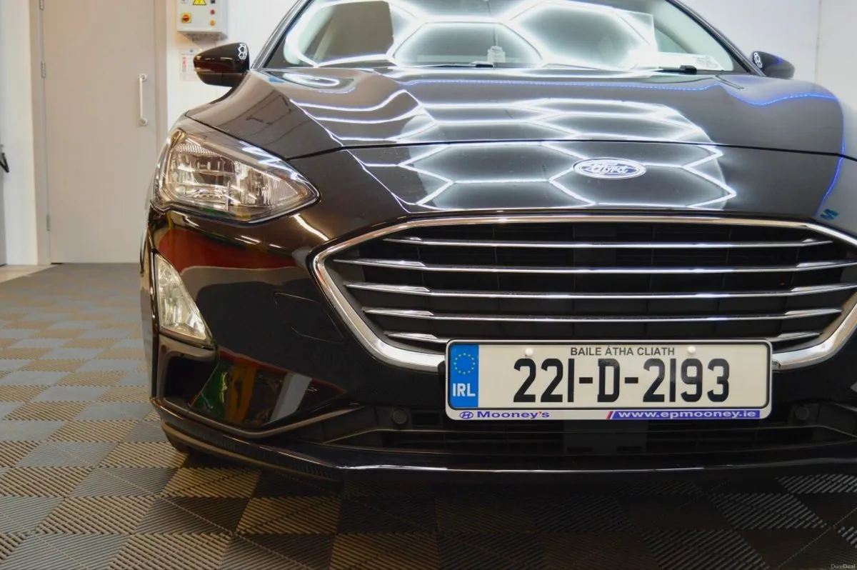 Ford Focus 1.0T EcoBoost Hybrid 125PS Titanium - Image 4