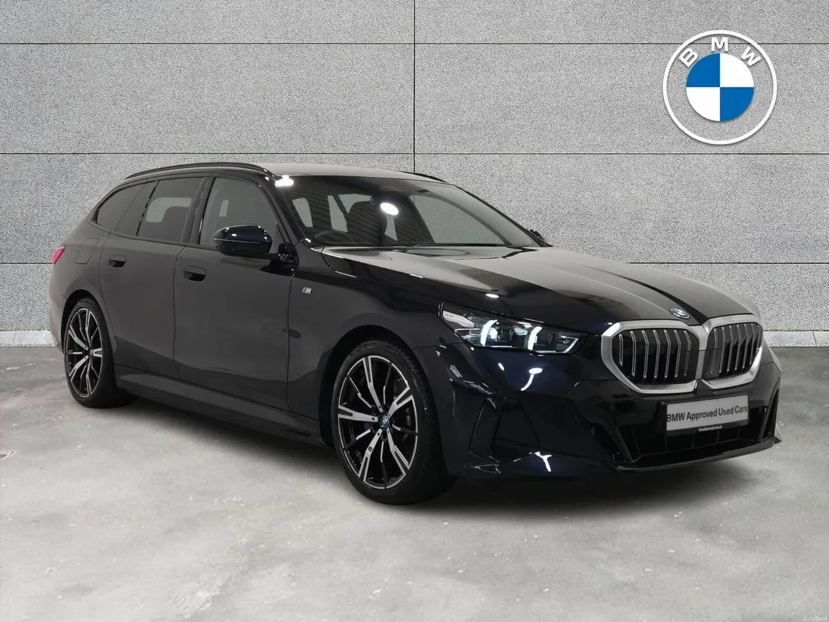 BMW 5-Series 530 E M Sport Auto  530 e M Sport  53 - Image 1