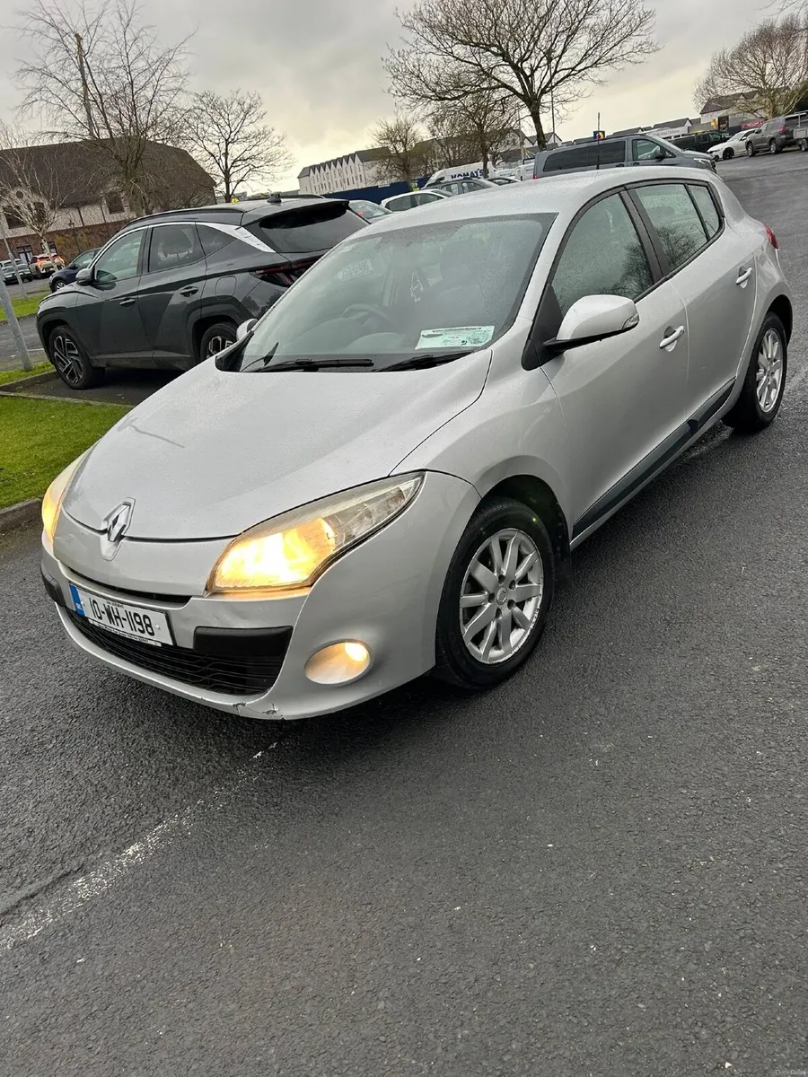 Renault Megane 2010 - Image 1