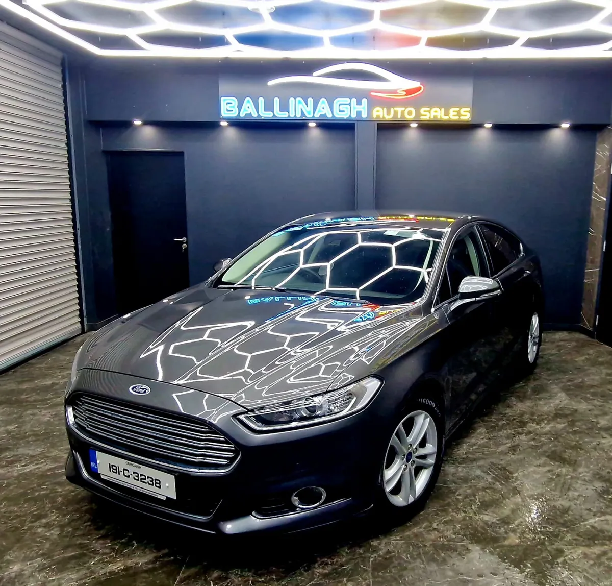 FORD MONDEO TITANIUM 150BHP DIESEL - Image 3