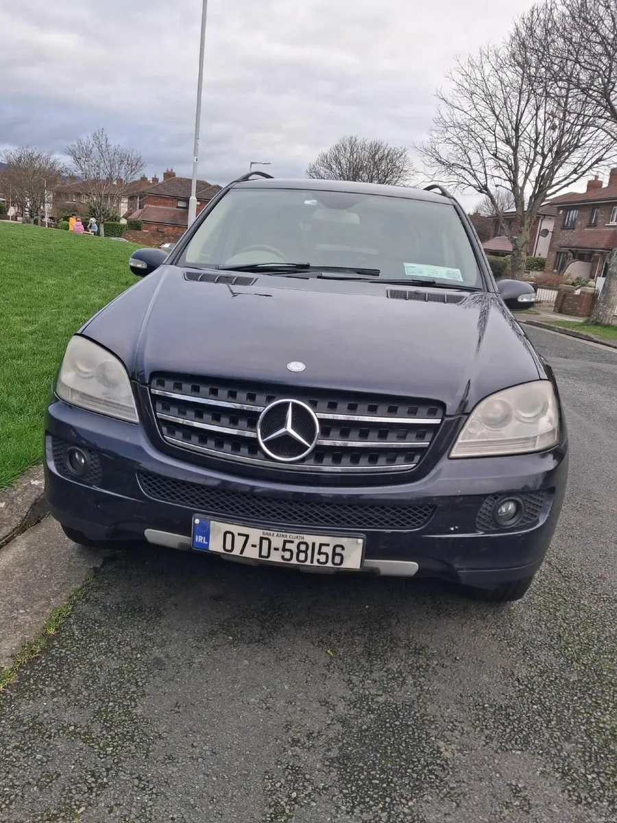 Mercedes-Benz M-Class 2007 - Image 2