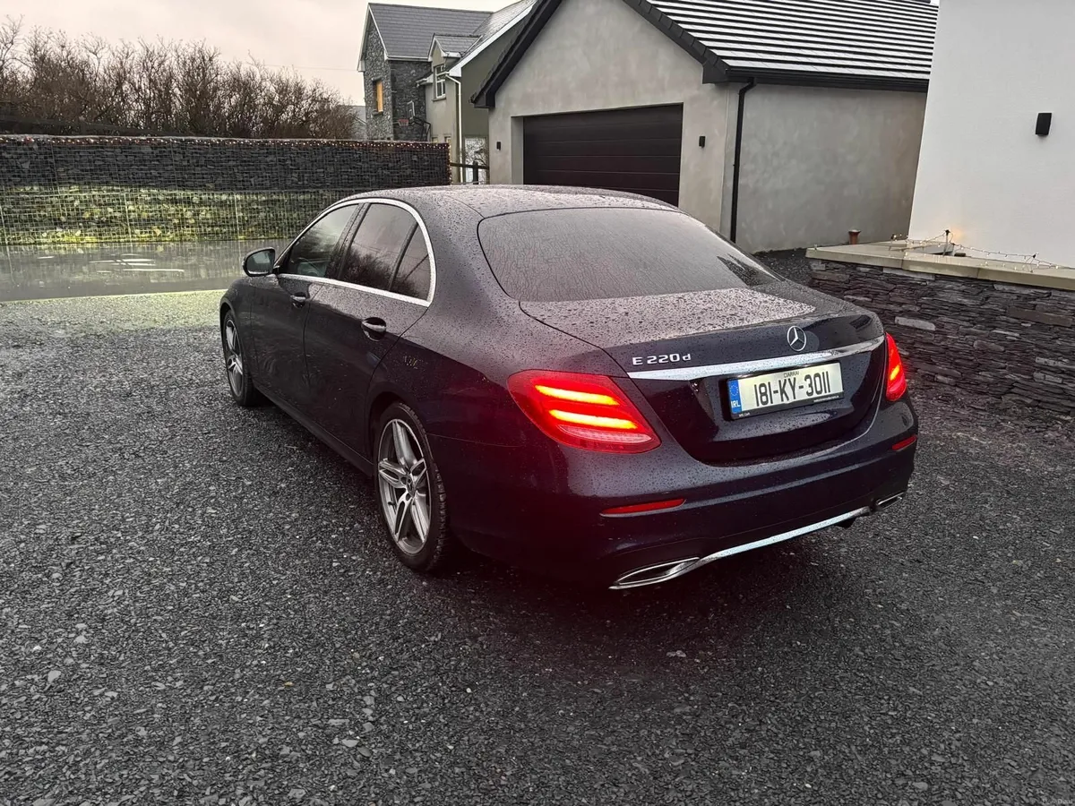 Mercedes-Benz E-Class 2018 - Image 4