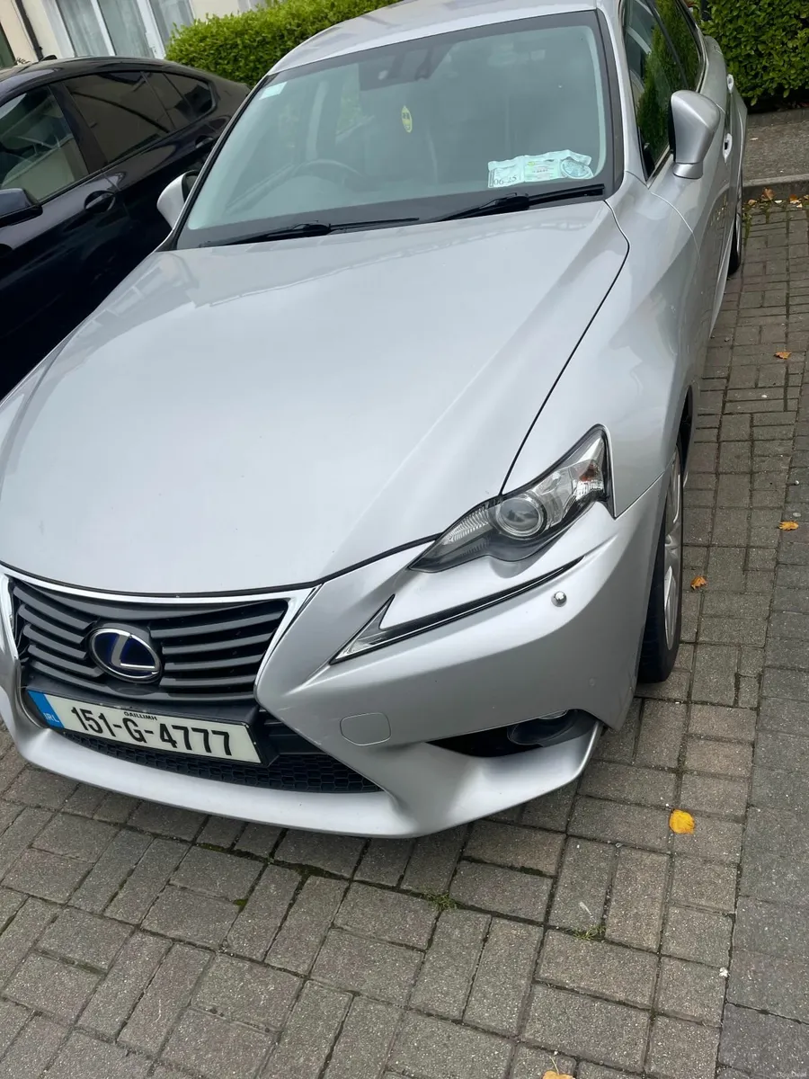 Lexus IS 2015 - Image 3