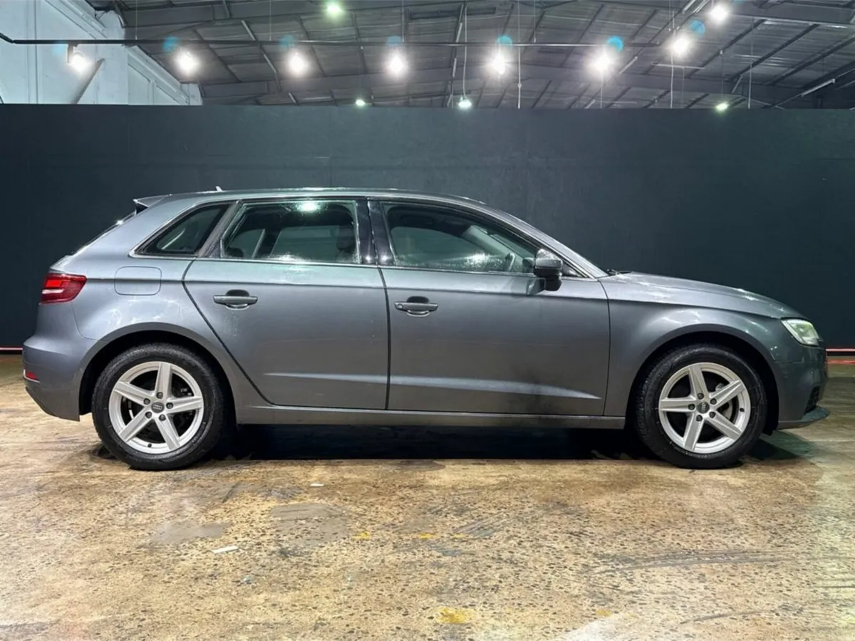 Audi A3 1.4 TFSI - FACTORY ALLOYS - CRUISE CONTROL - Image 3