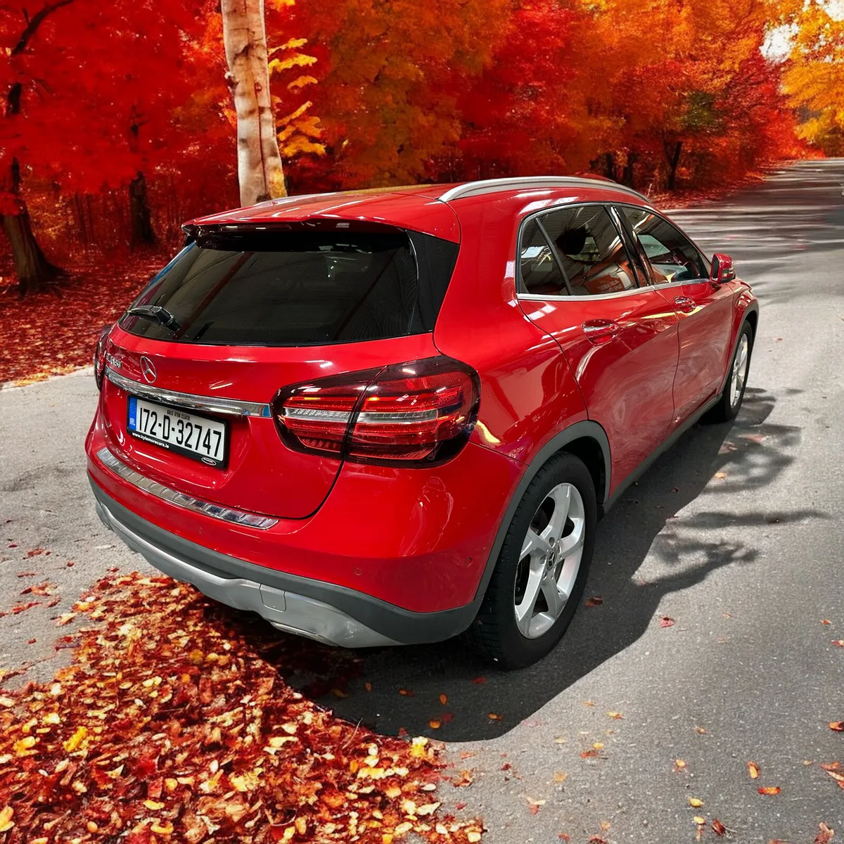 Mercedes-Benz GLA 180 STYLE Auto Petrol Low miles - Image 2