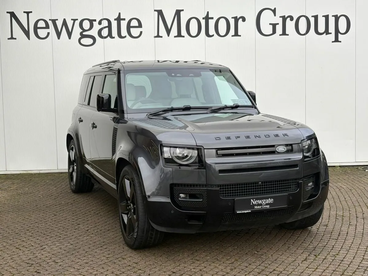 Land Rover Defender X-DYNAMIC SE *SOLD* - Image 3