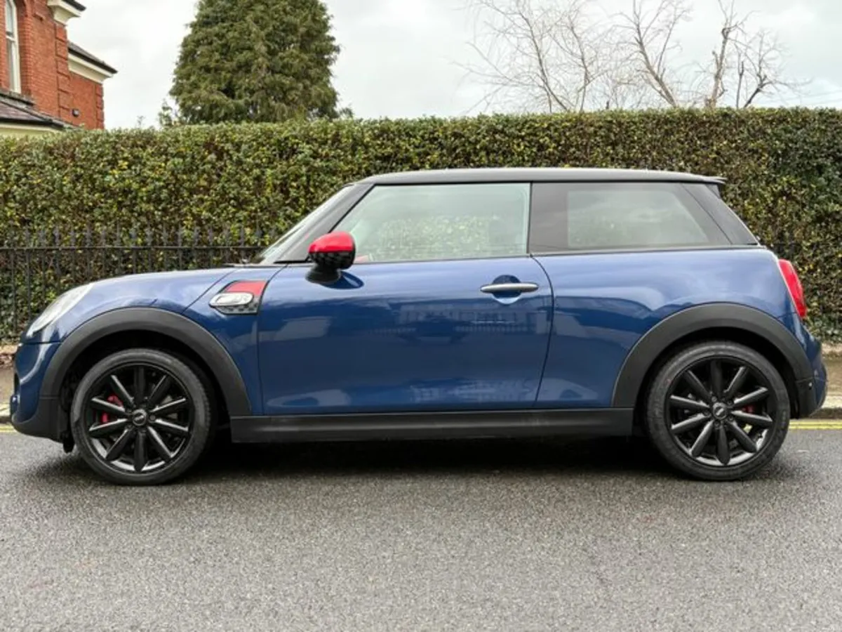 Mini Cooper 2.0 S - MASSIVE SERVICE HISTORY - Image 4