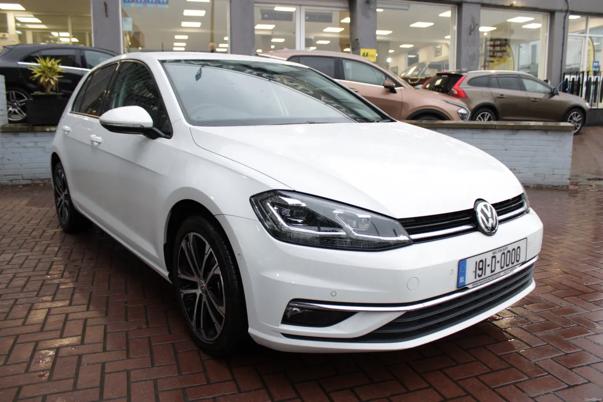 2.0TDI 150BHP SPORT 5DR HATCHBACK AUTO // 1 OWNER - Image 2