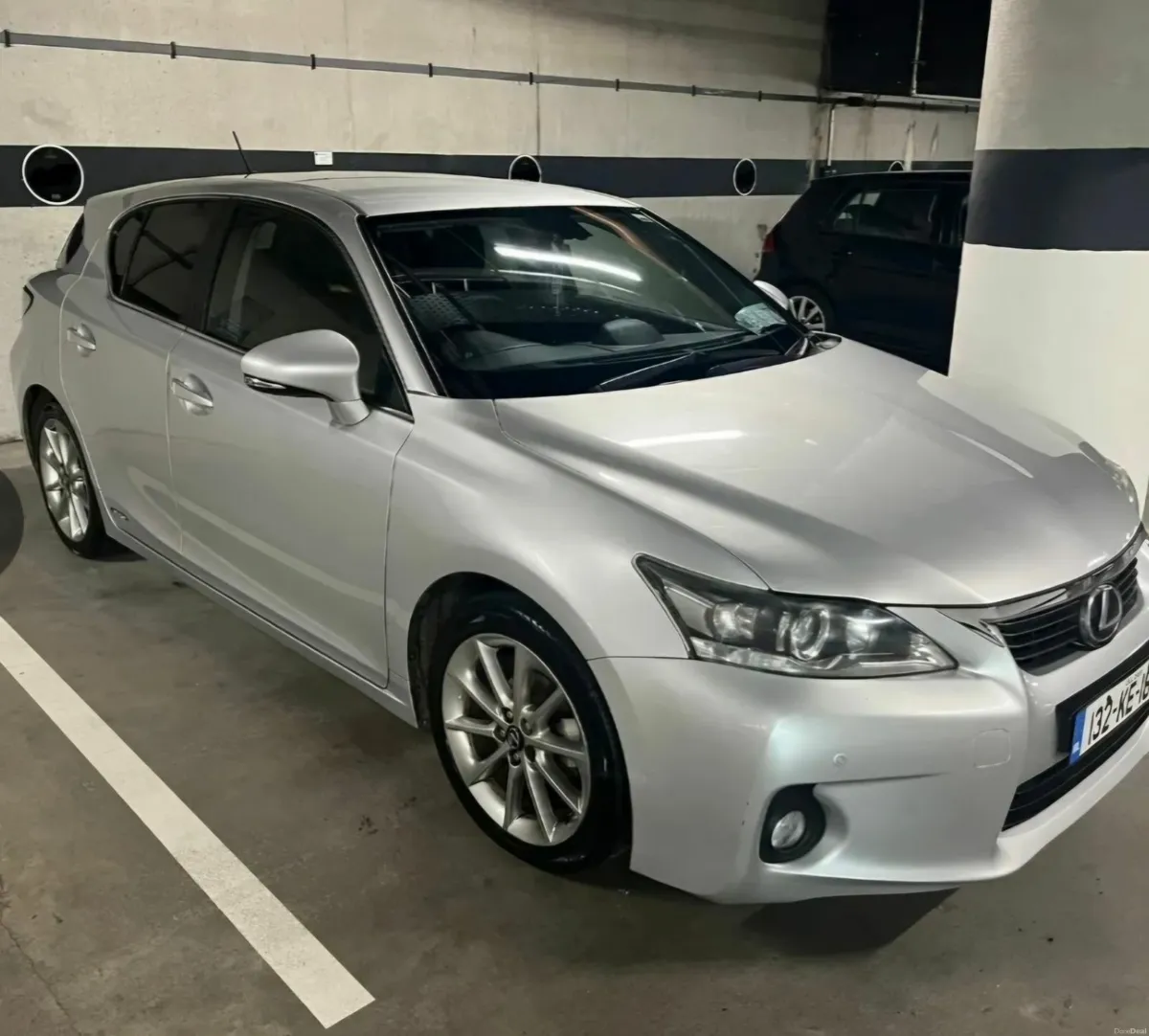 Lexus CT 132 - New NCT - 2 keys - Image 1
