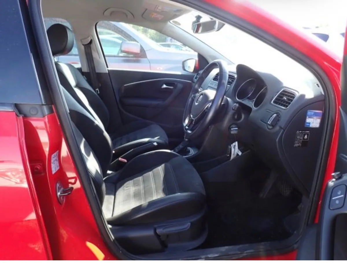 Vw Polo 1.2 TSI AUTOMATIC HIGH SPEC - Image 4