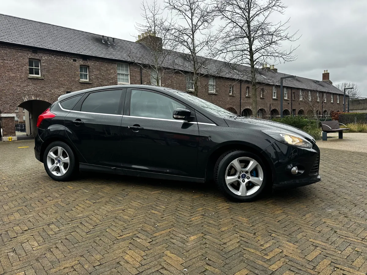 Ford Focus 2014 1.6  NEW NCT - Image 2
