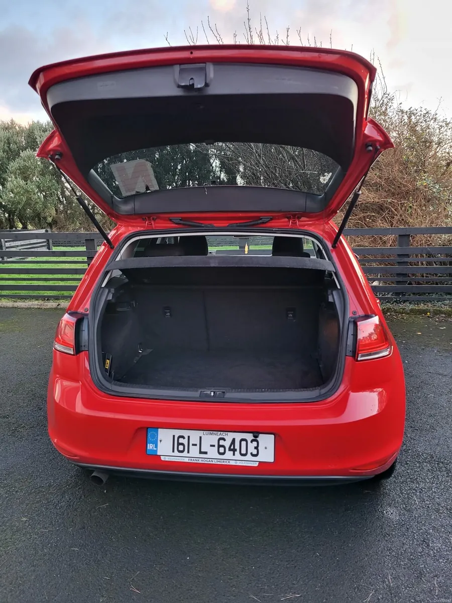 2016 Volkswagen Golf Automatic - Image 4