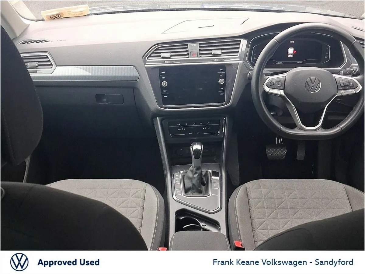 Volkswagen Tiguan *Life* 1.4TSI PHEV 245HP  AUTO @ - Image 2