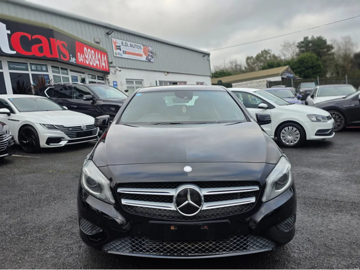 Mercedes-Benz A-Class A180 ONLY 38,105 KLMs SAT NA - Image 3
