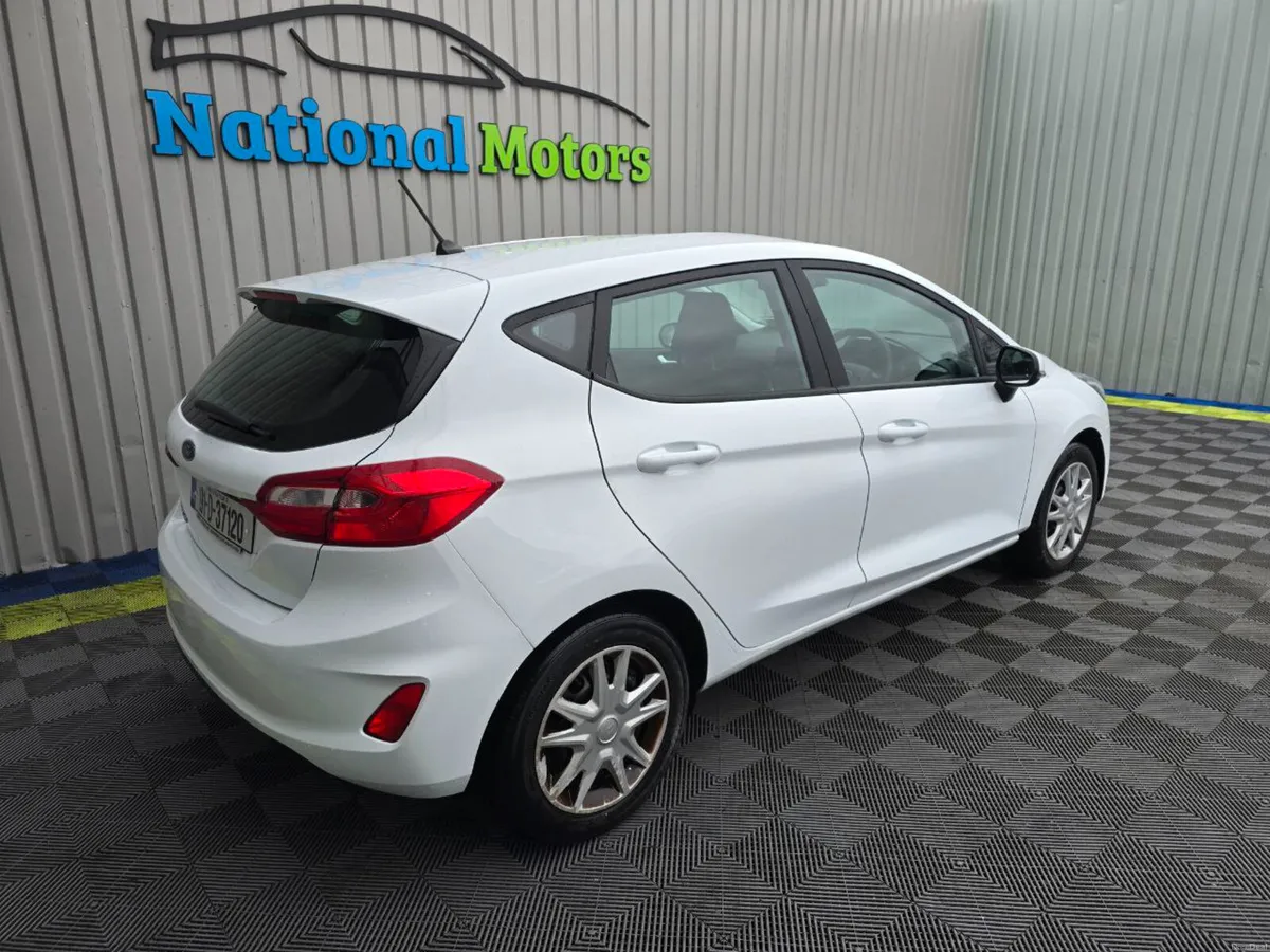2019 Ford Fiesta Petrol 1.1 Ti-VCT Zetec - Image 4