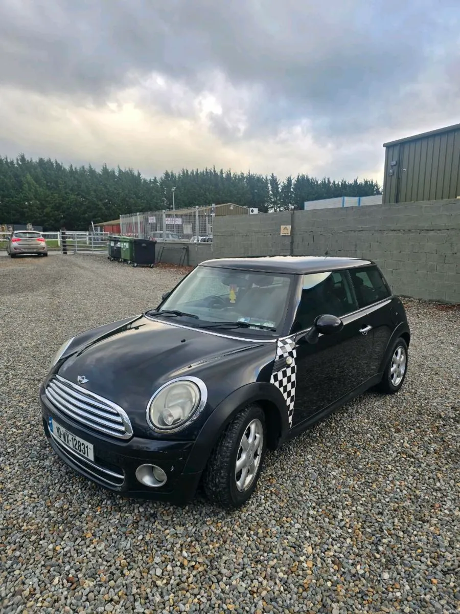 Mini Cooper - Image 1