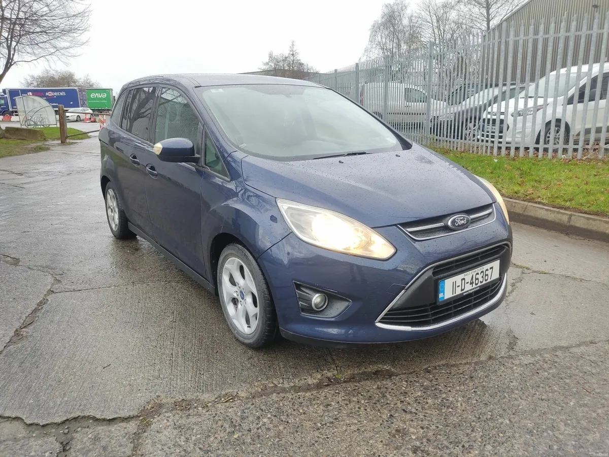 Grand Cmax 7 seater, 1.6 petrol, new nct - Image 2