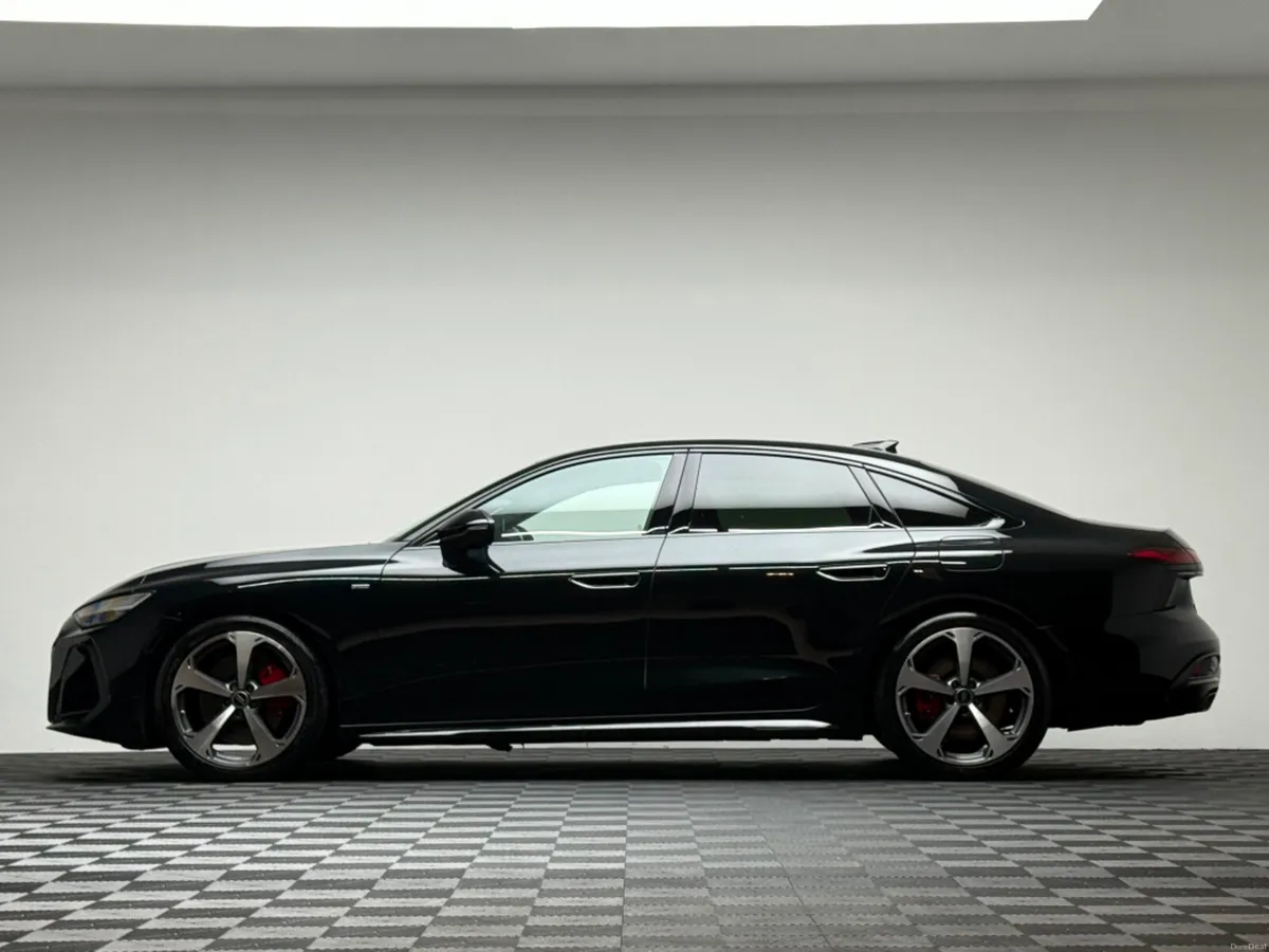 Audi A6 EDITION 1 E HYBRID QUATTRO - Image 4