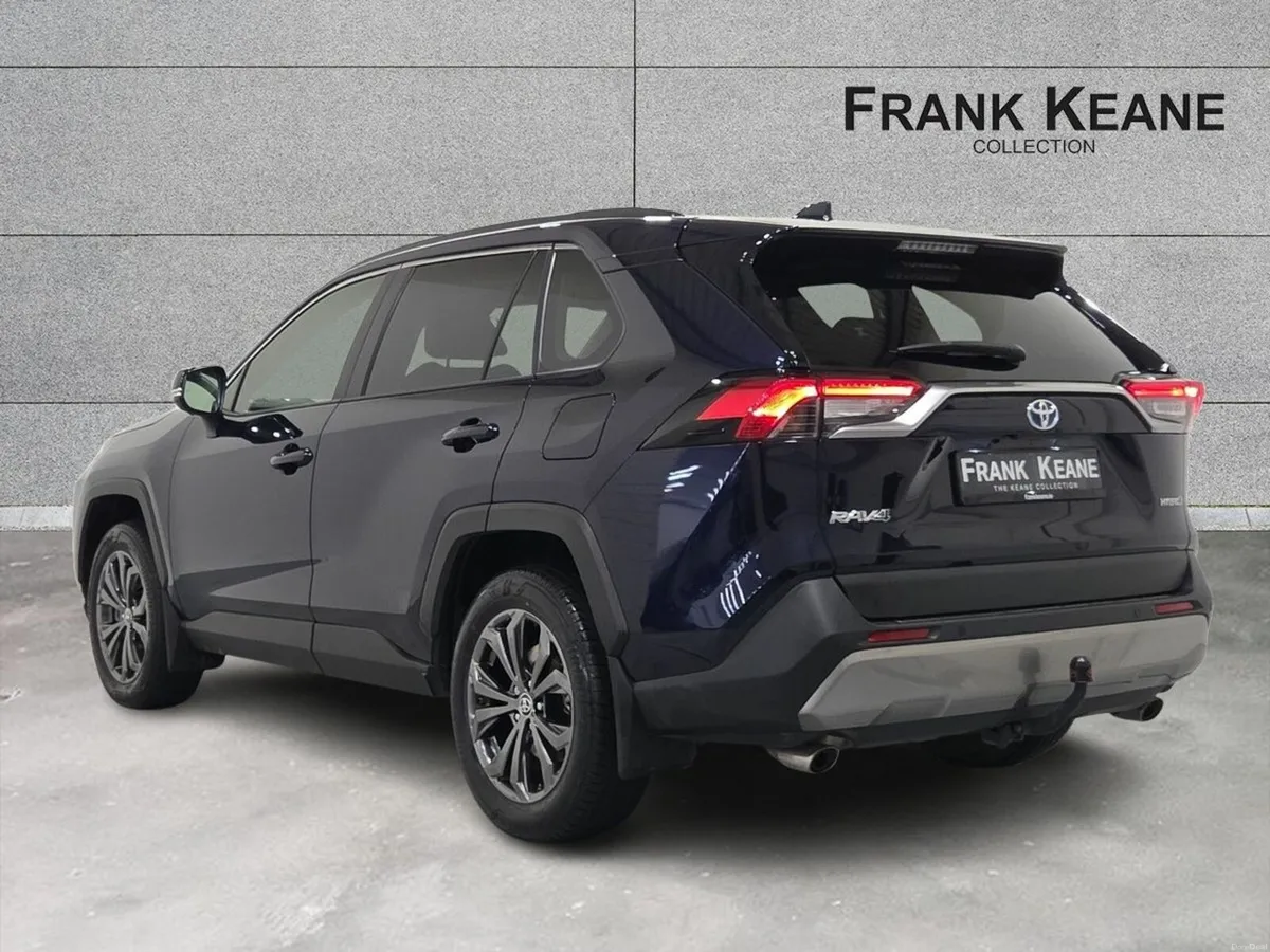 Toyota RAV4 2.5 Hybrid AWD-i Platinum - Image 3