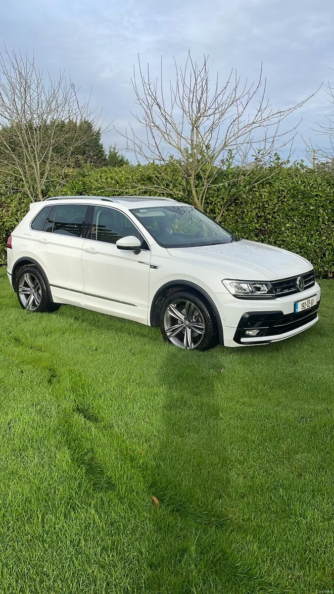 2019 Volkswagen Tiguan R-Line DSG - Image 1