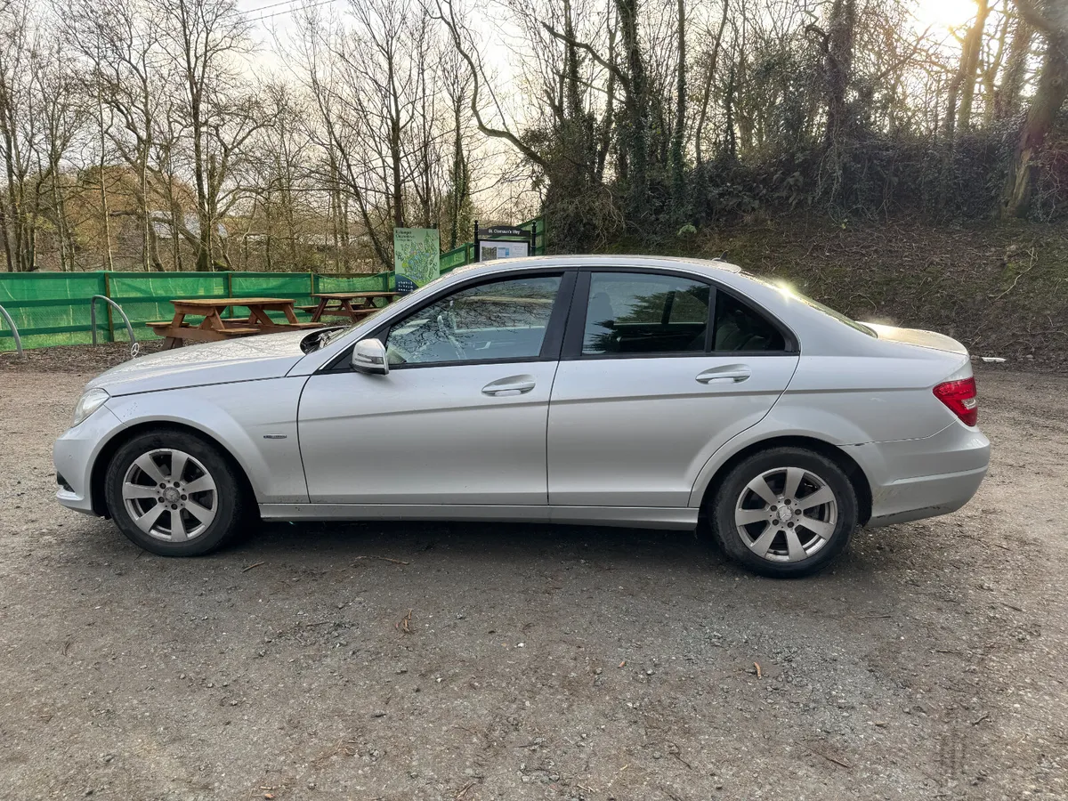 UNRESERVED 2012 MERCEDES BENZ C CLASS FOR AUCTION - Image 2