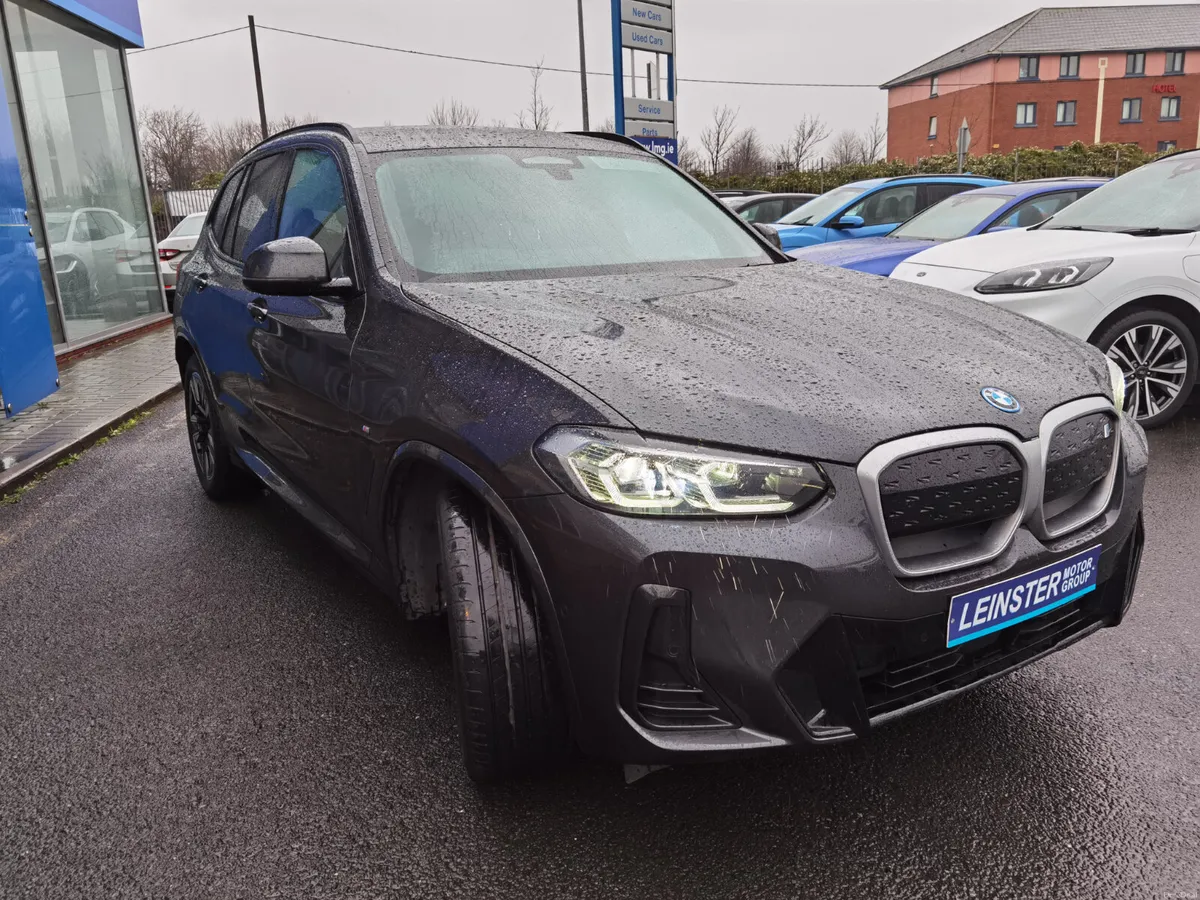 BMW IX3 80KWH M SPORT **SUNROOF** - Image 3