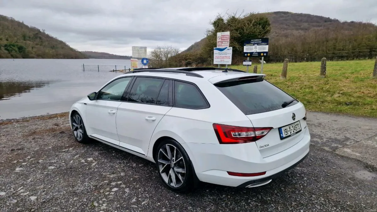 2019 SKODA SUPERB SPORTLINE 2.0TDI AUTO - Image 2
