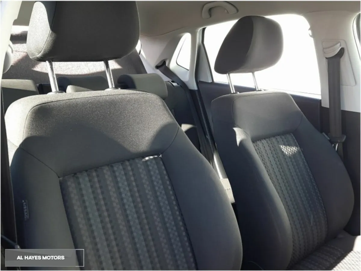 Volkswagen Polo **SOLD SOLD SOLD SOLD SOLD** - Image 4