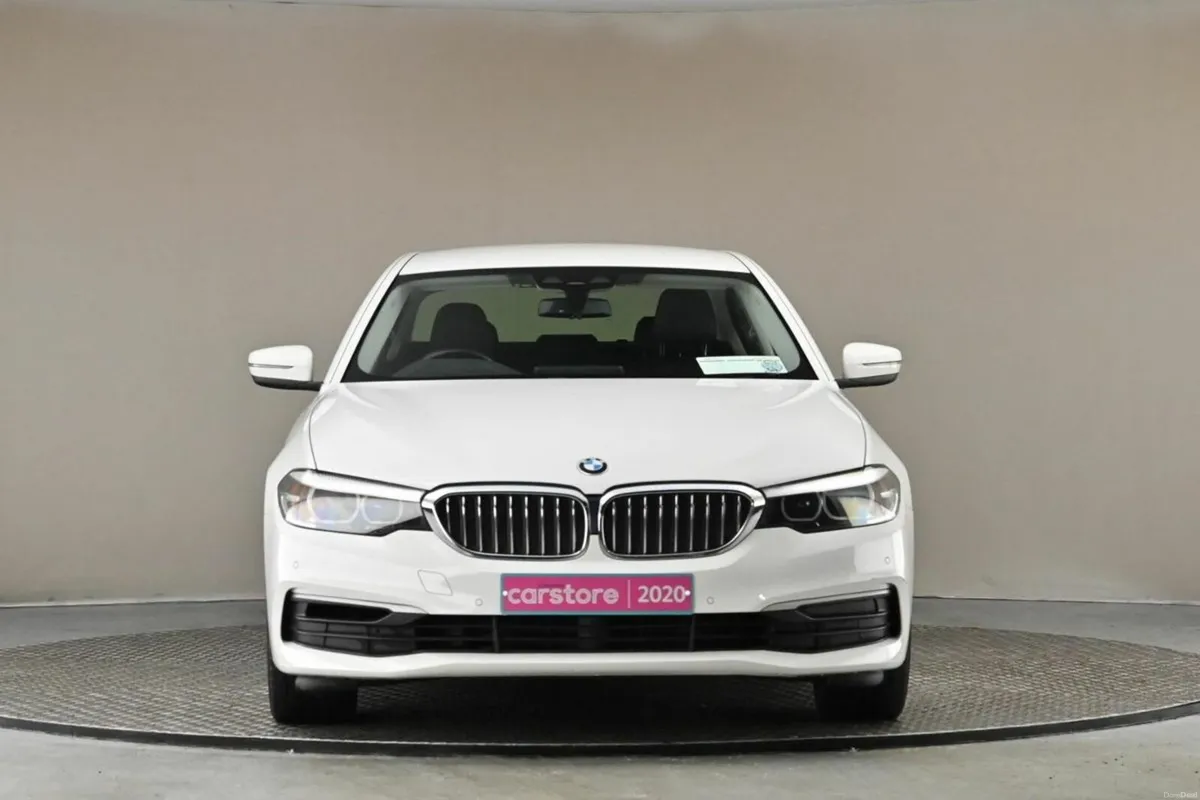 BMW 5-Series 520D SE G30**BLACK LEATHER**FULLY SER - Image 3