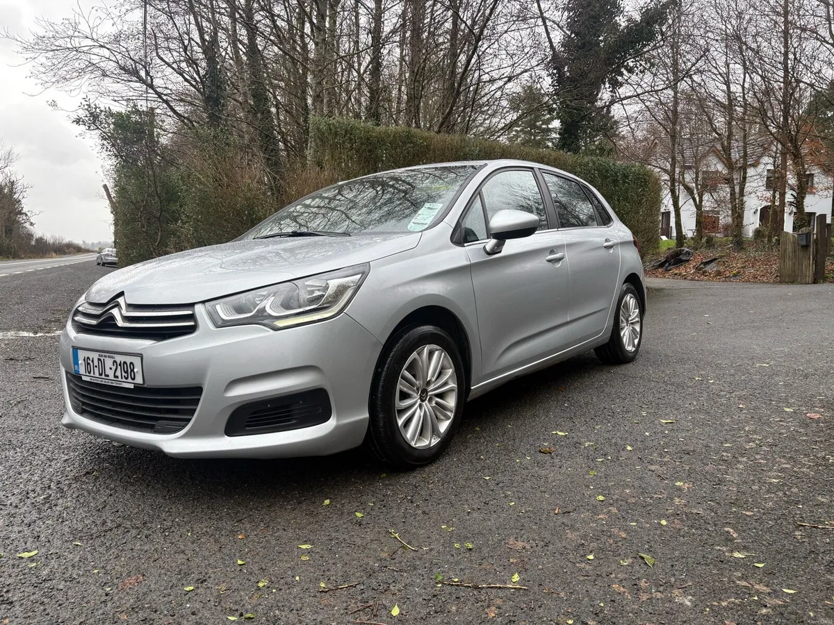 2016 Citroen c4 - Image 1