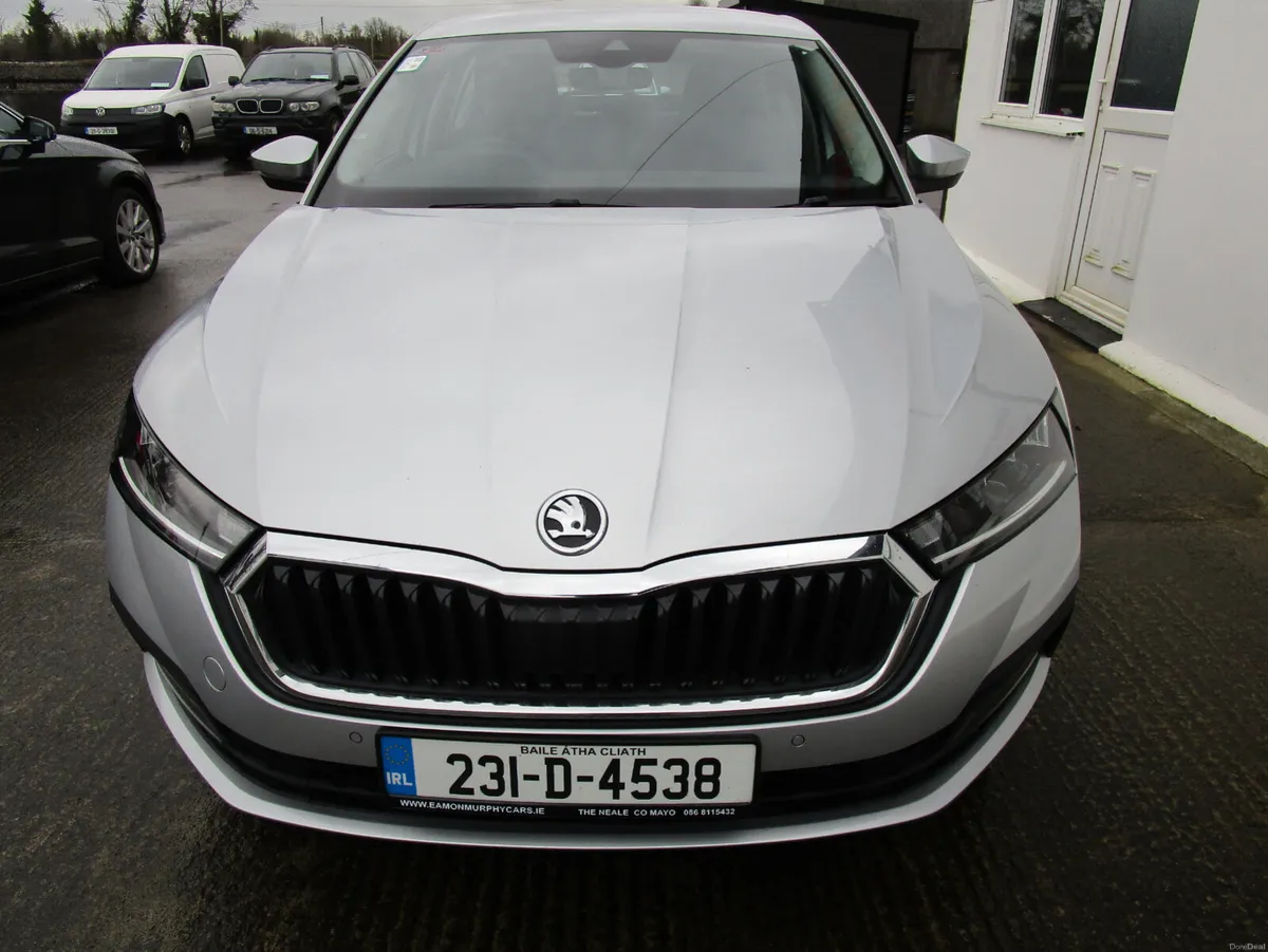 Skoda Octavia 2023 - Image 2