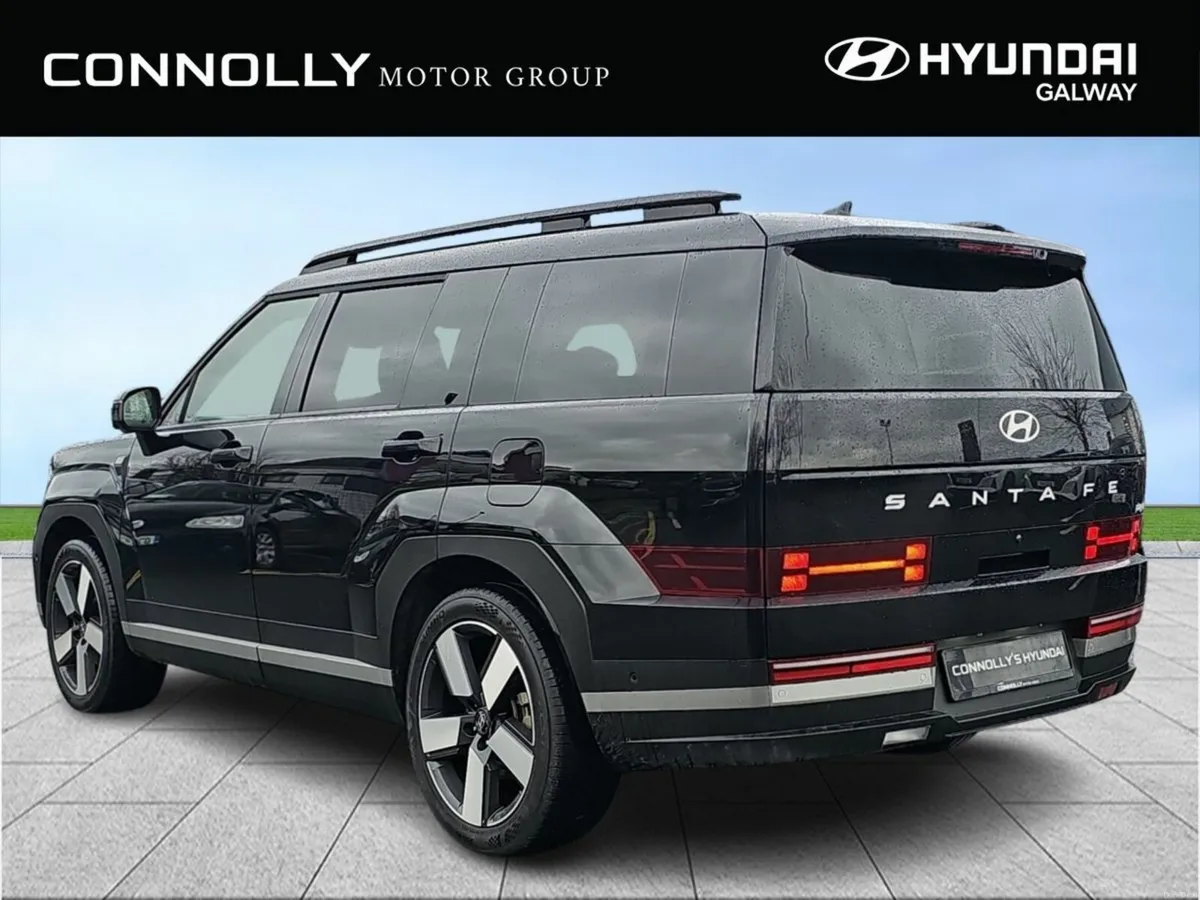 Hyundai Santa Fe 1.6 PHEV 4WD Premium - €688 p/m - Image 4