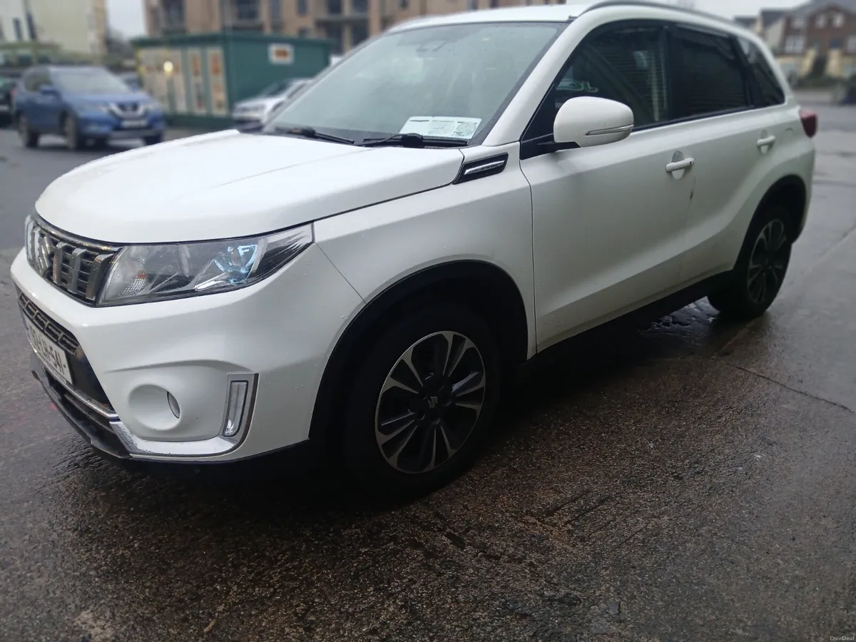 Suzuki Vitara 2019 automatic - Image 6