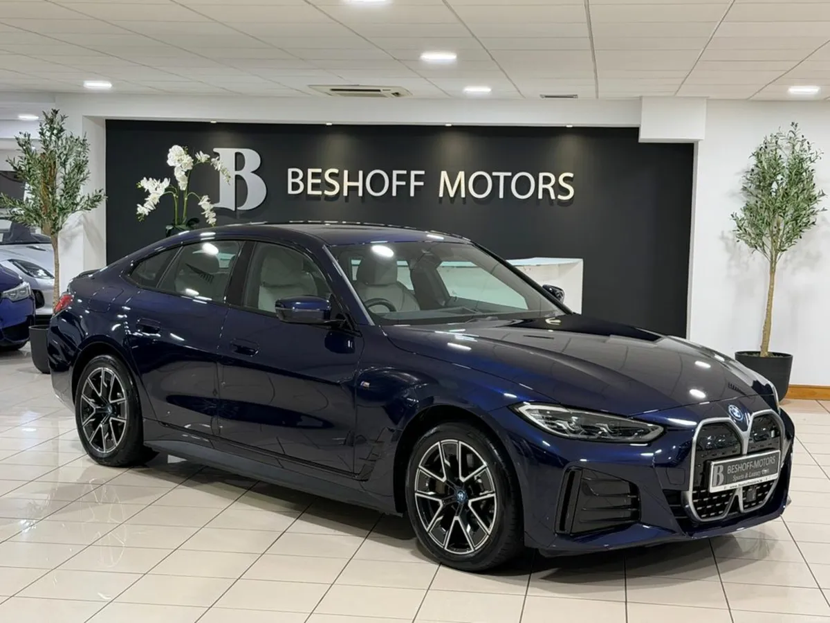 BMW i4 40 M-SPORT=IVORY INTERIOR//HUGE SPEC//232 R - Image 1