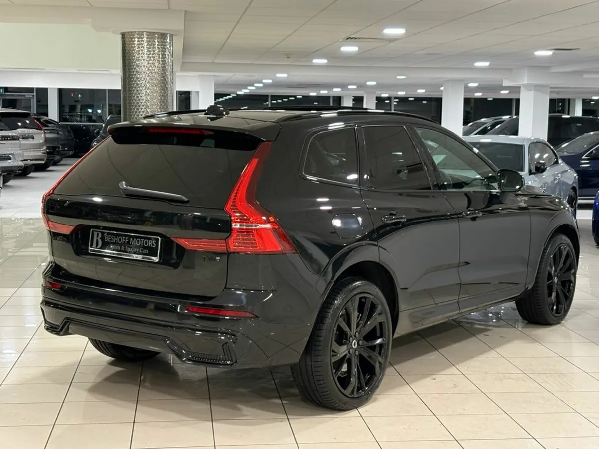 Volvo XC60 T6 PLUS BLACK EDITION AWD=PAN ROOF//HUG - Image 3