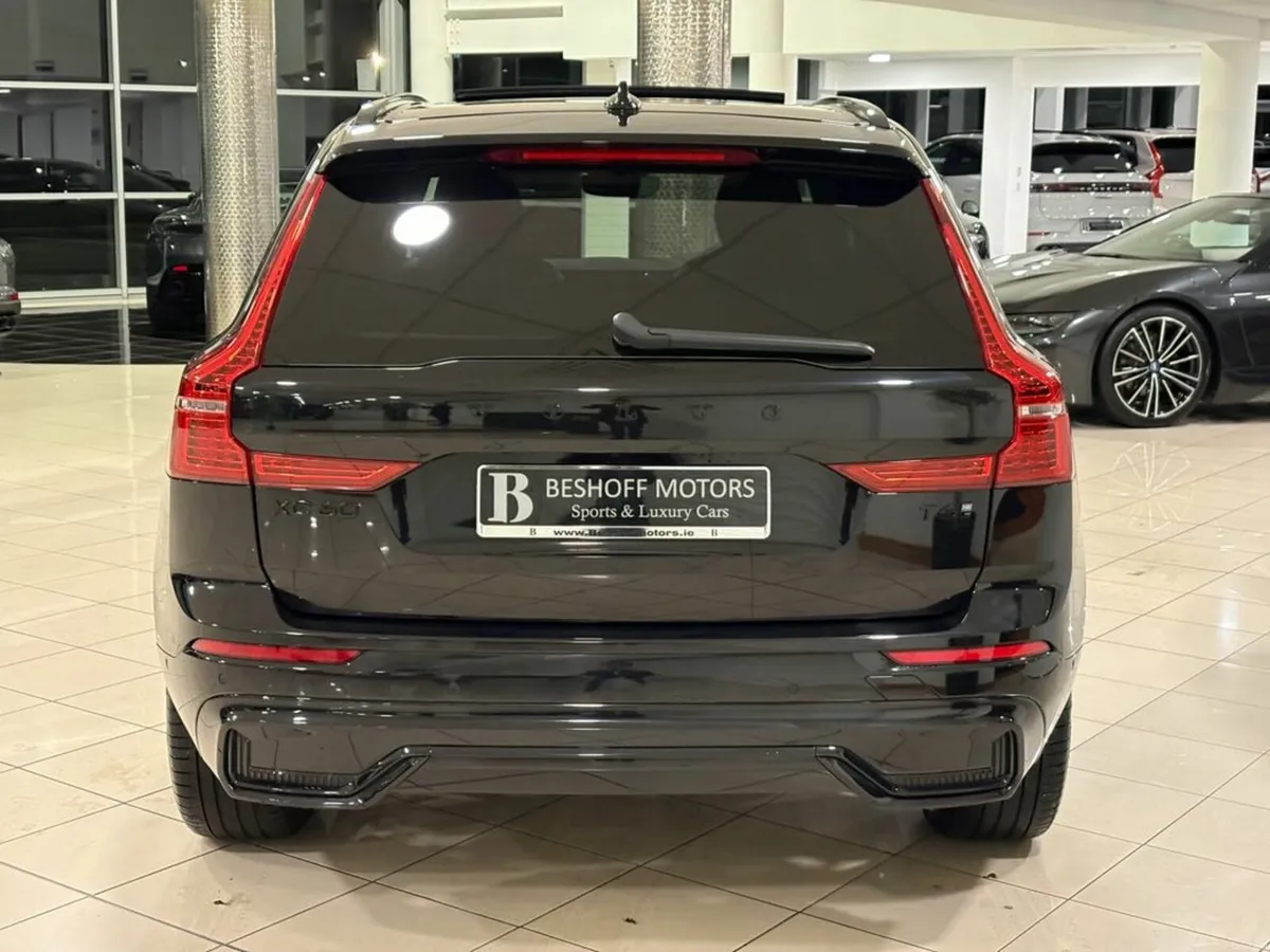 Volvo XC60 T6 PLUS BLACK EDITION AWD=PAN ROOF//HUG - Image 4