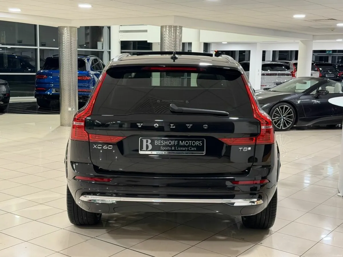 Volvo XC60 T8 ULTRA AWD=BLONDE INTERIOR//PAN ROOF/ - Image 4