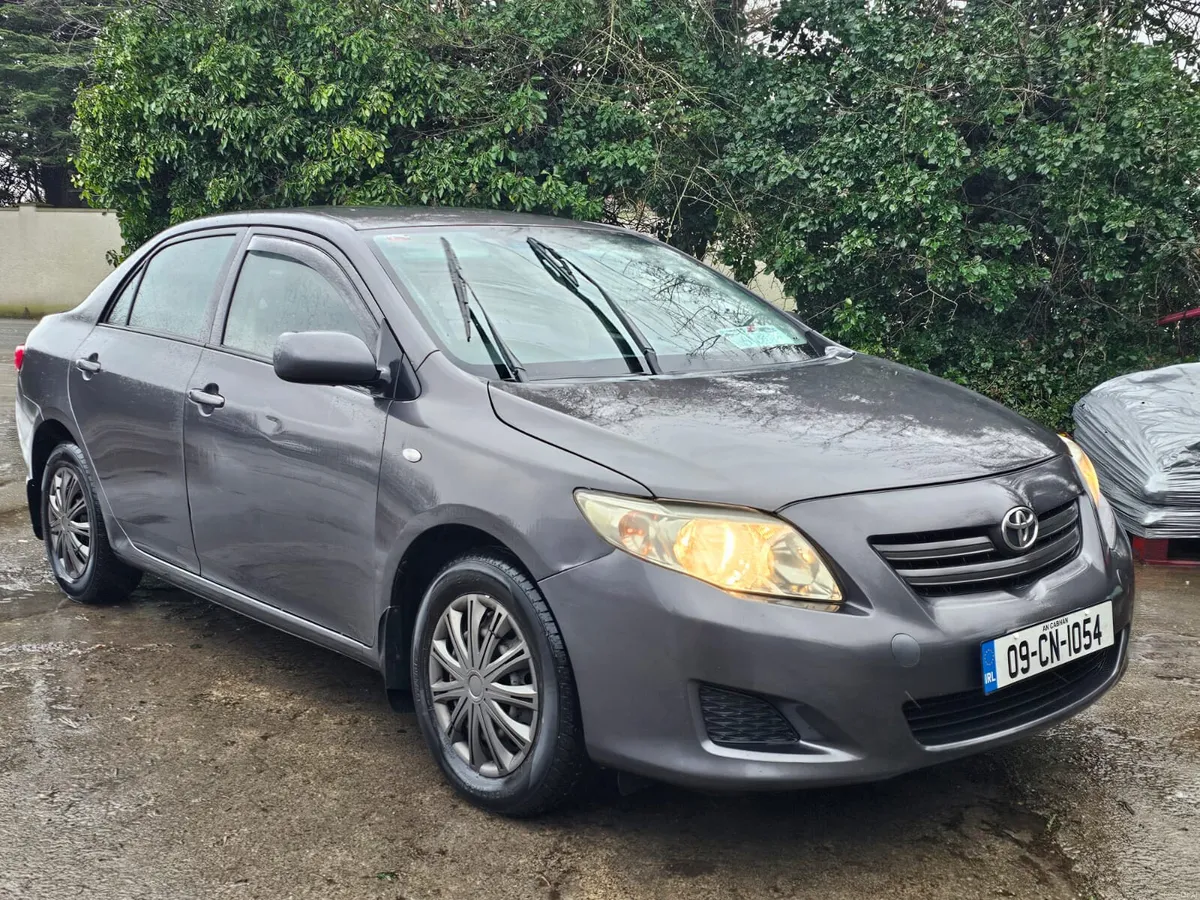 Toyota Corolla 2009 petrol €1555 - Image 1