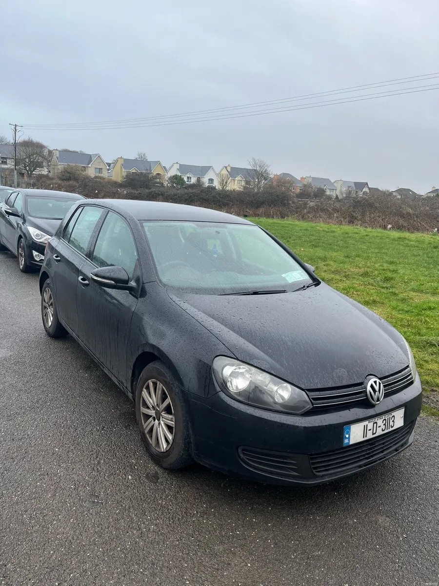 Volkswagen Golf 1.6 Black - Image 1