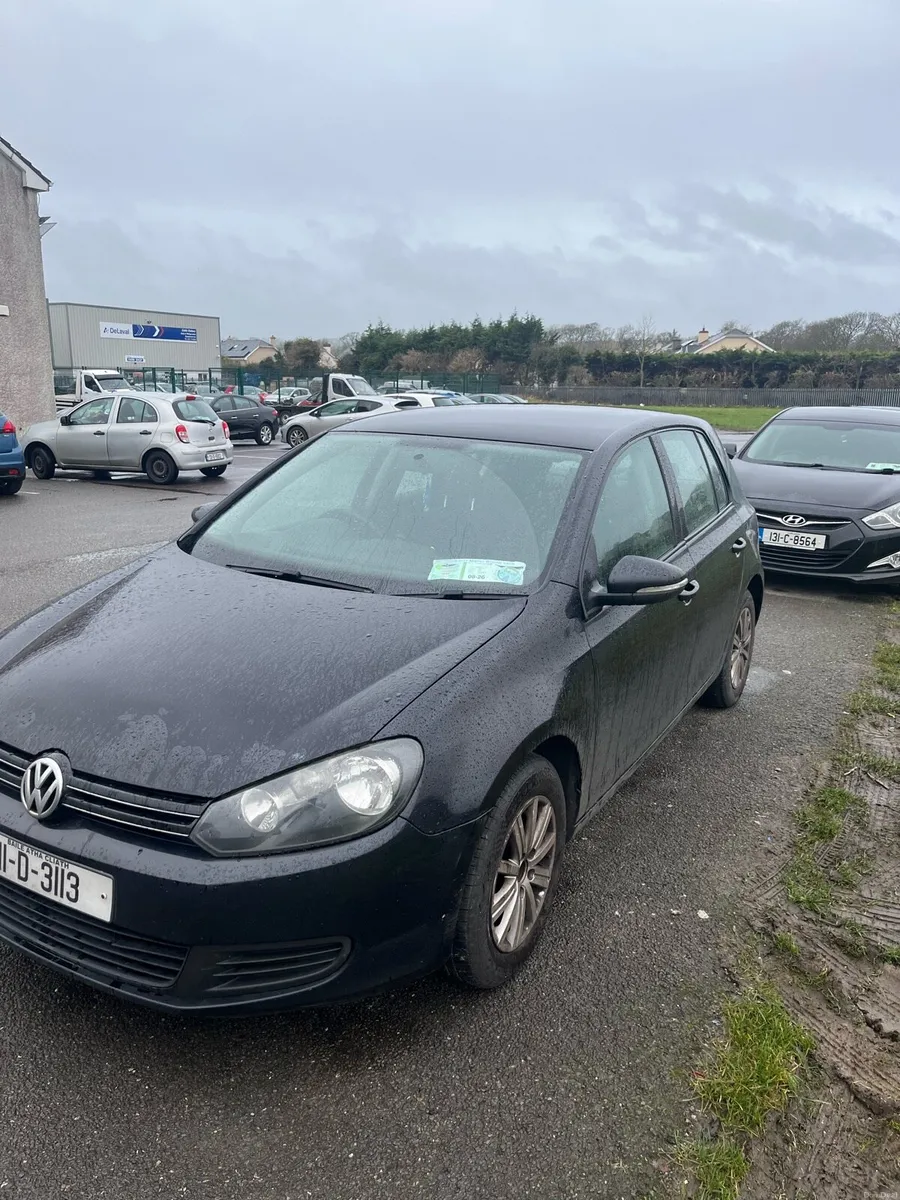 Volkswagen Golf 1.6 Black - Image 2