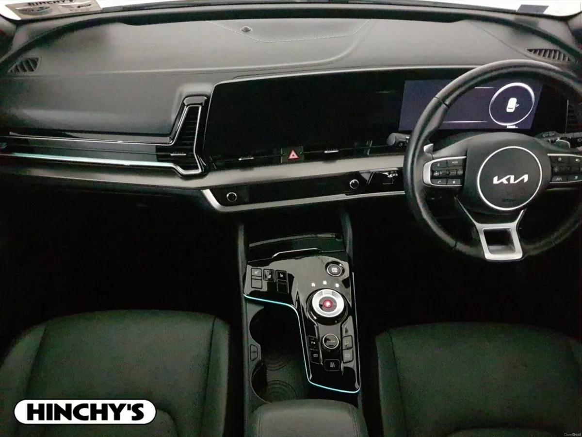 Kia Sportage Anniversary Edition Plug-in Hybrid - Image 2